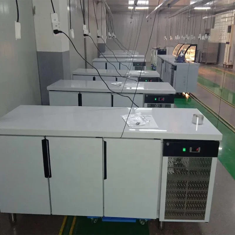 Three Door Commercial Refrigeration Undercounter Freezer Catering Equipment Kitchen Equipment Prep Table Refrigerator