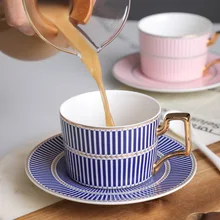 Vintage Style Luxury Coffee Cup Saucer Set Striped Ceramic Mug Porcelain Milk Tea Drink Cup Sets Kitchen Drinkware Creative Gift