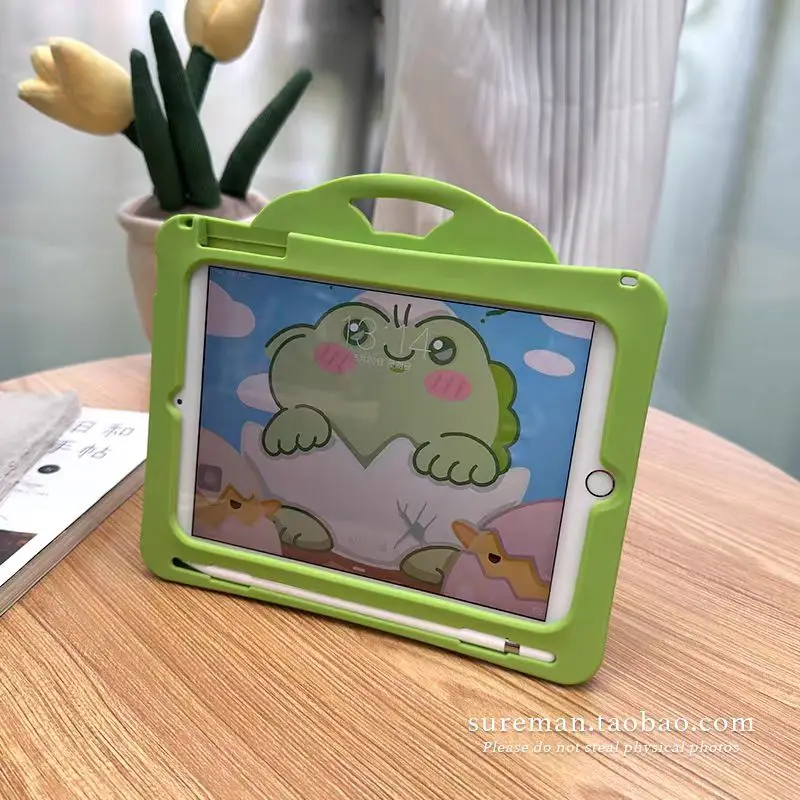 Children's Silicone Tablet Protective Case with Kerokerokeroppi Design