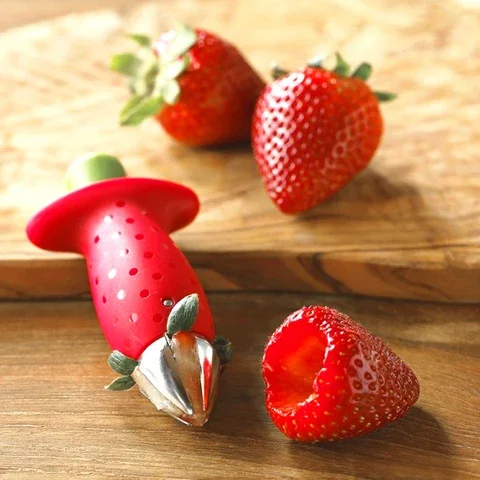 

1 pcs Fruit gifts red strawberry promotional slicer seeder Kitchen creative Strawberries pedicle removal Cut the fruit