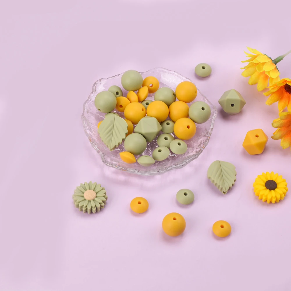LOFCA 40Pcs Silicone sunflower Beads Plant silicone Flower Beads Silicone Teether Necklace pacifier making Bpa free food grade 4
