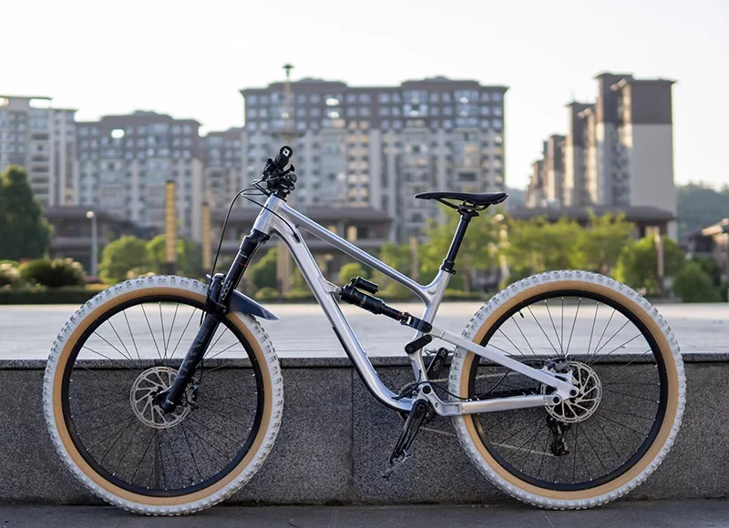 JAMIS DAKAR XC　MTB　フルサス　フレーム17インチ　ディスク JAMIS DAKAR XC MTB フルサス フレーム17インチ ディスク 【公式通販】