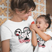 Mother Kids My First Disney Trip T Shirt t-shirty dla całej rodziny 2022 hiszpania Minnie Mouse odzież dla kobiet chłopcy dzieci Soft Free Ship tanie tanio Damsko-męskie Koszulki 25-36m 4-6y 7-12y 12 + y SYNTETYCZNE CN (pochodzenie) CZTERY PORY ROKU moda SHORT Dobrze pasuje do rozmiaru wybierz swój normalny rozmiar
