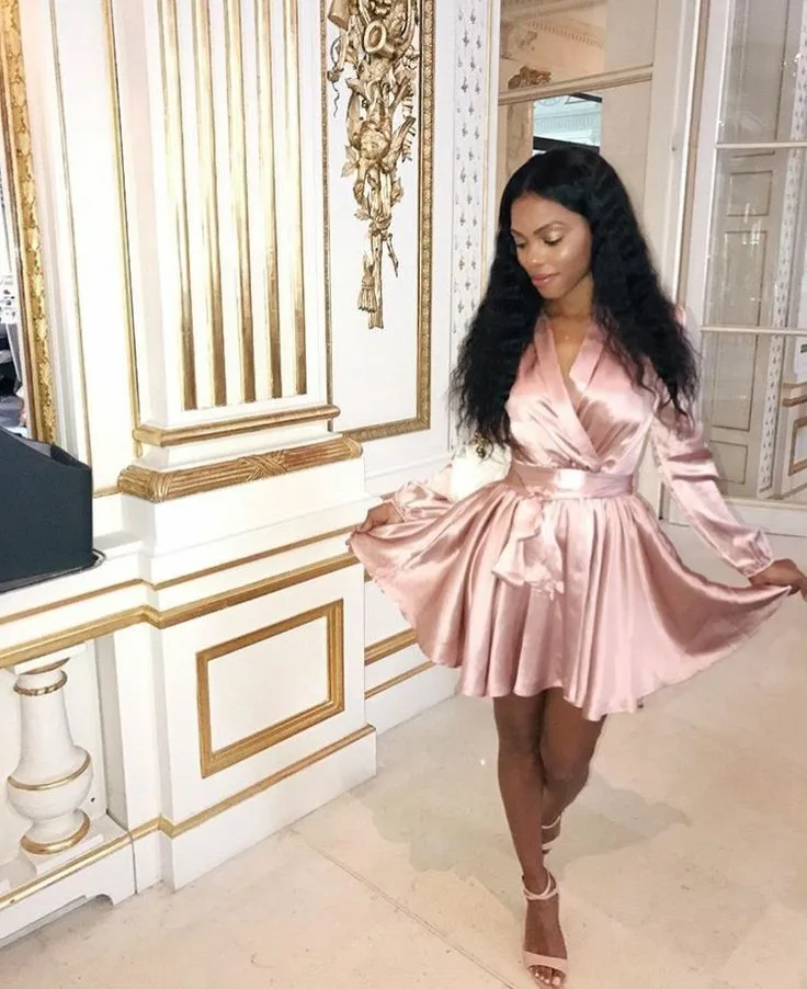 

Short Satin V-Neck Homecoming Dresses With Pockets A-Line Vestido De Festa Birthday Party Dresses Abendkleider