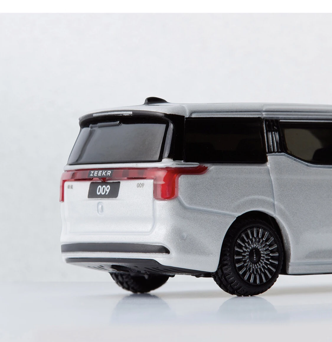 1:64 ZEEKR 009 ZEEKR 001 ZEEKR X Alloy Diecast Toy Vehicles Car