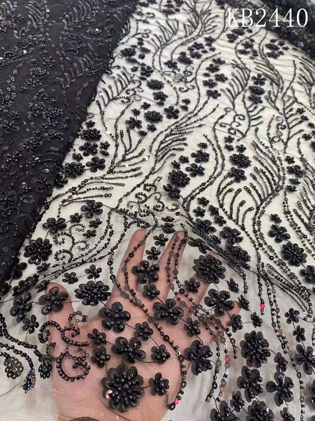 Рисунок 2 - 3d цветочное кружево из бисера