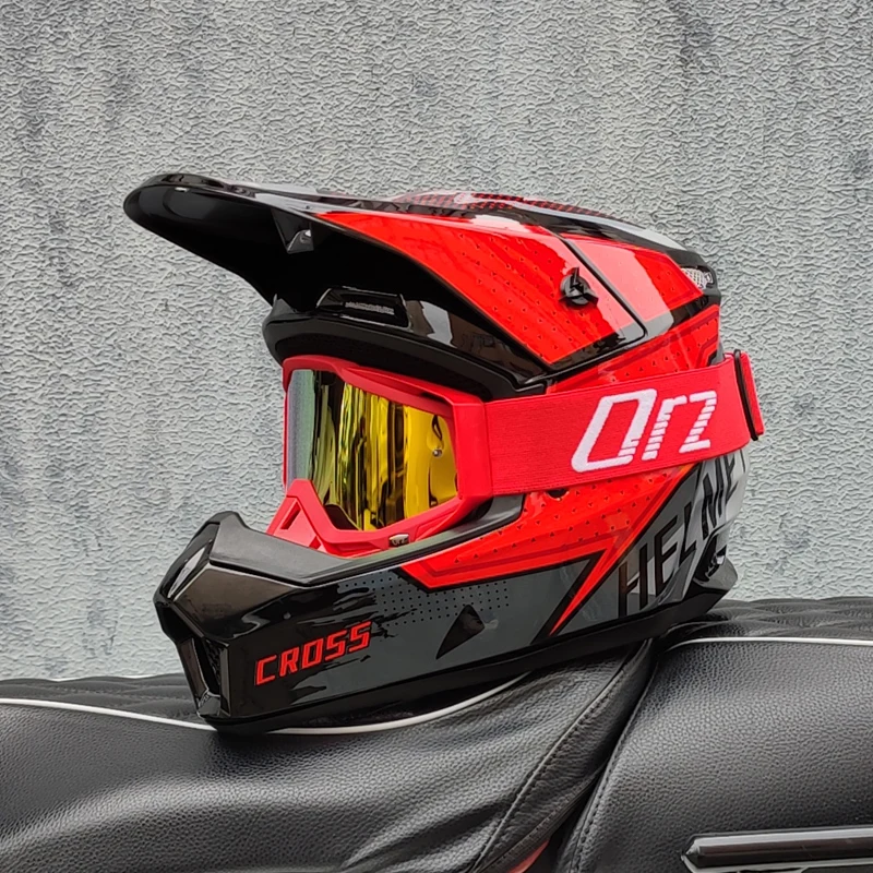 Off-Road Racing Helmet 3