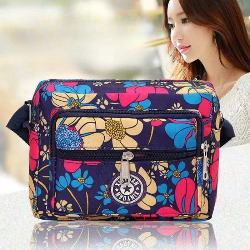 

Single Shoulder Diagonal Straddle Bags Middle and Elderly Leisure Canvas