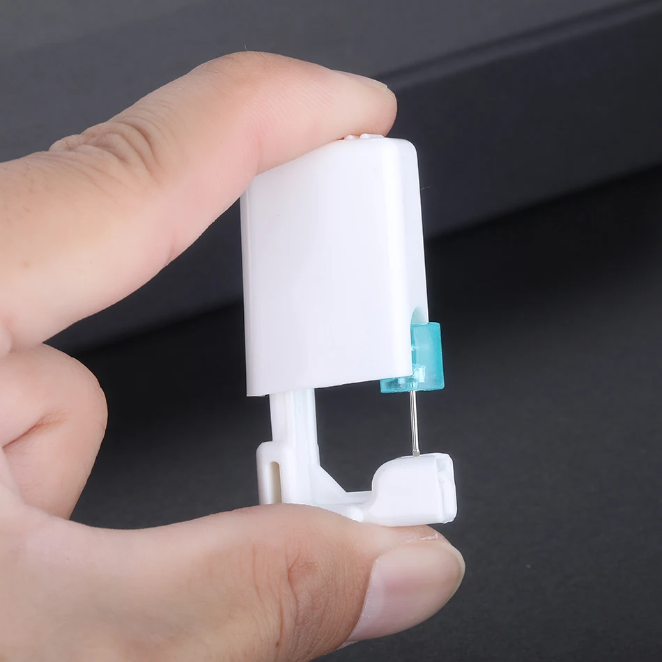 Nose Stud Piercing Gun Disposable Safe Sterile Piercing Unit Nose Tool Machine Earring Stud 1PC Body Jewelry nose studs piercing jewelry body piercing earrings ear piercing jewelry metal jewelry body jewelry body piercing jewelry nose piercing gun piercing tool body piercing kit