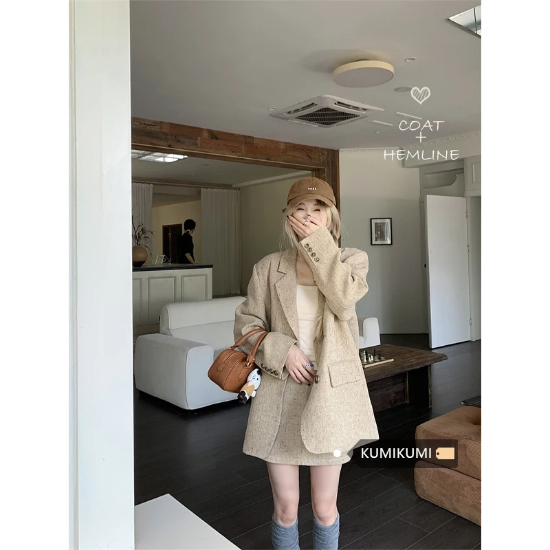 

Женский офисный костюм UNXX, элегантный пиджак с открытой спиной и юбка А-силуэта, осень 2023