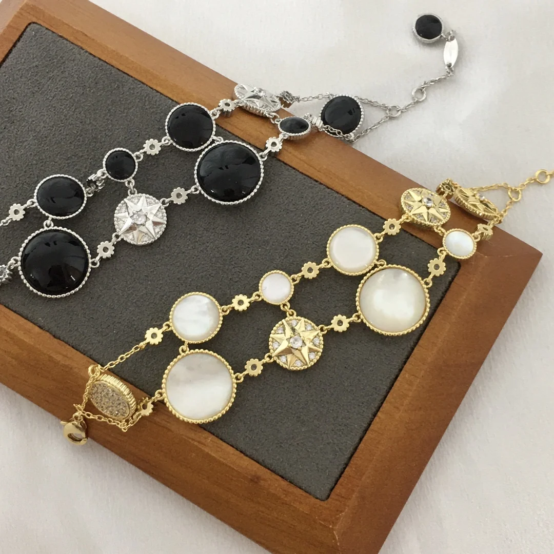 

Classic Light Luxury Star Design Metal Inlaid Fritillaria Women's Bracelet Birthday Gift Jewelry Wholesale