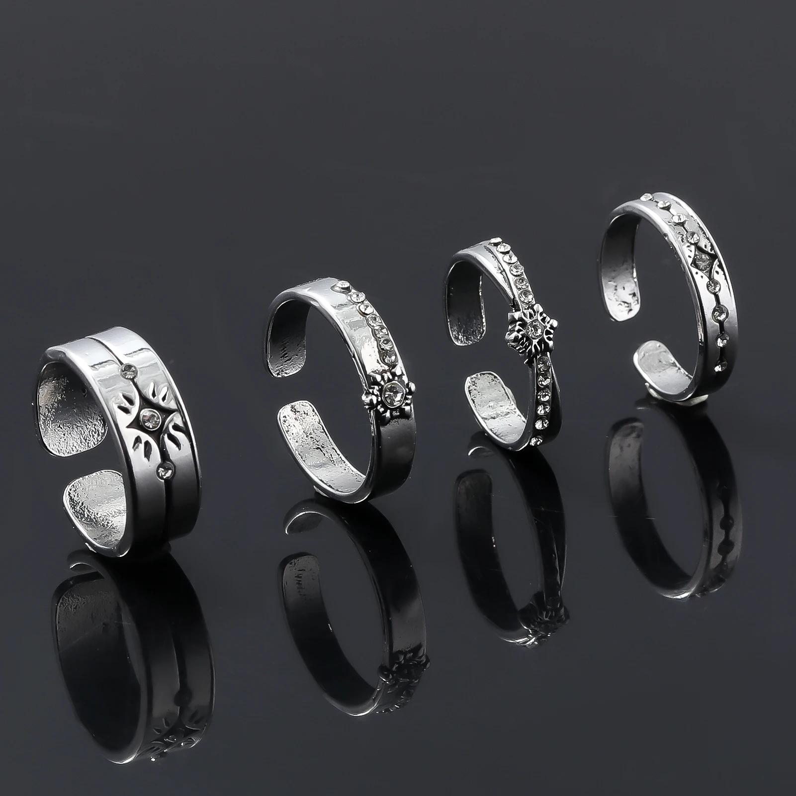 Game Love And Deepspace Adjustable Opening Finger Ring Cosplay Props Unisex Fans Jewelry Accessories Gifts