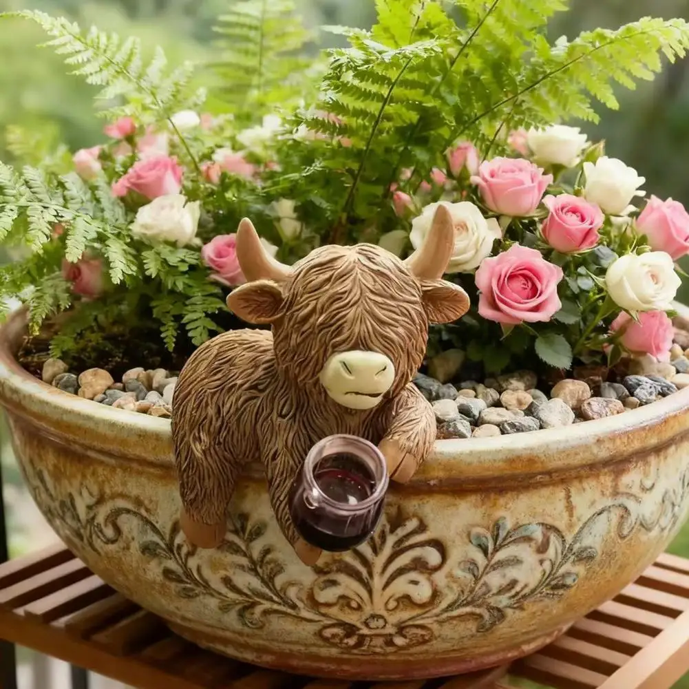 9cm Drinking Highland Cow Figurine Holding Wine Beer Cup Highland Cattle Statue Animal Sculpture Flower Pot Hugger Ornament