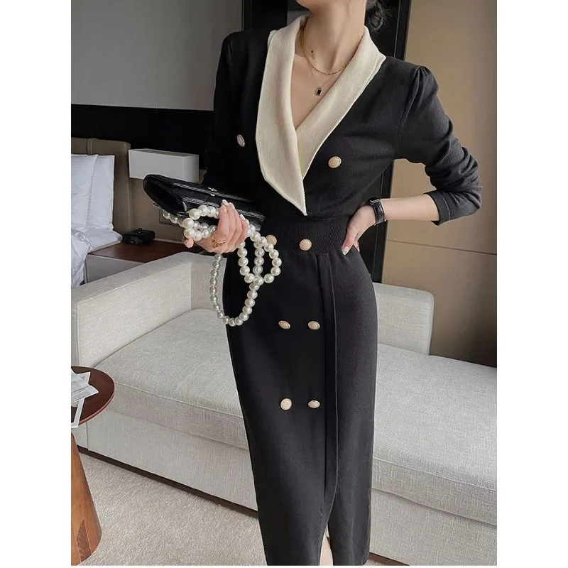 

Women's Autumn Winter New Fashion Elegant V-neck Button Splicing Temperament Versatile Long Sleeved Slim Fit Mid Length Dress