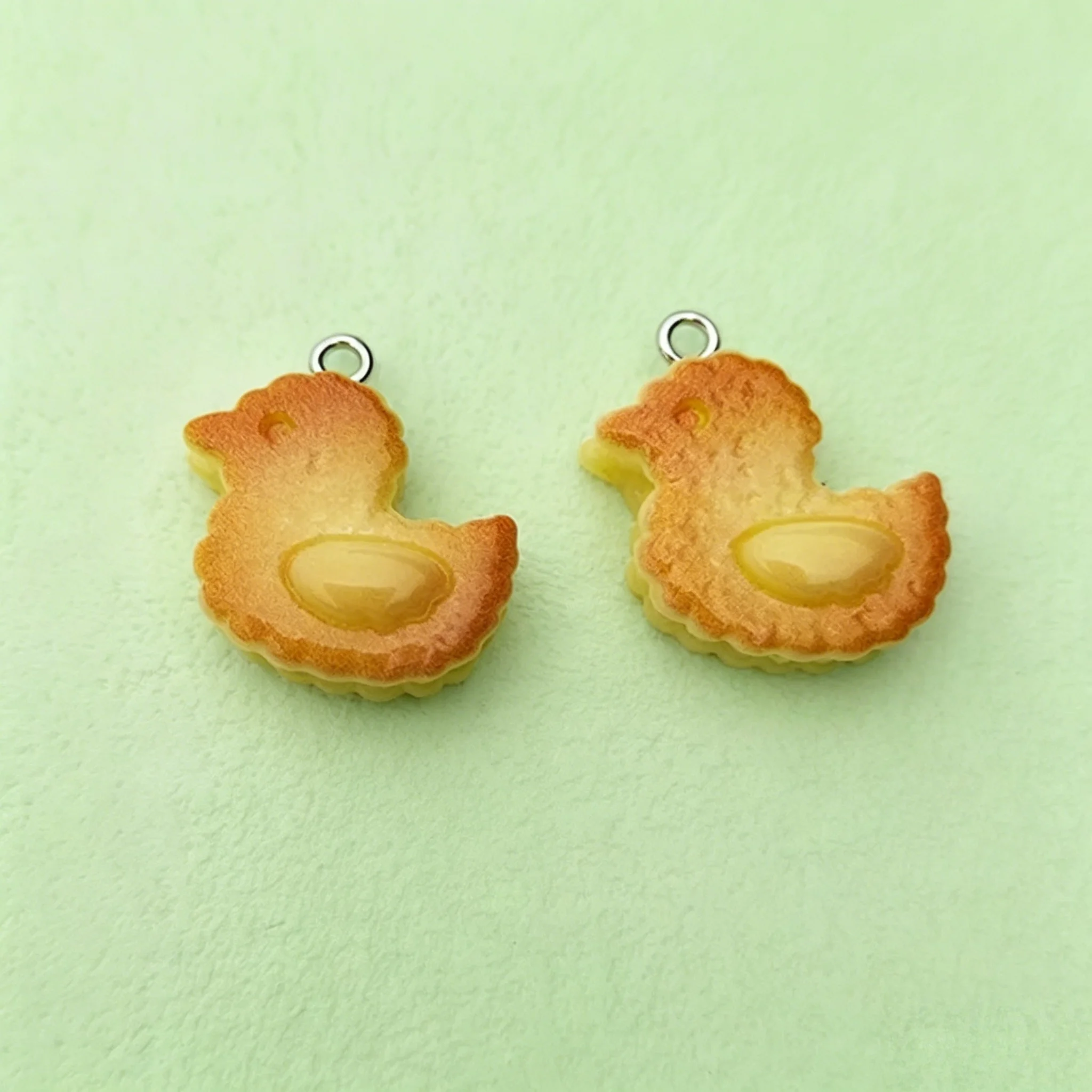 10개 귀여운 곰 토끼 빵 참 장식품 - 쥬얼리 제작 및 공예 용품용 레진 펜던트