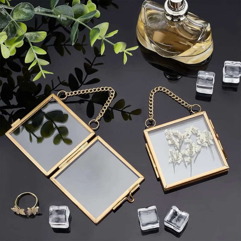 Floating Glass Photo Frame 2