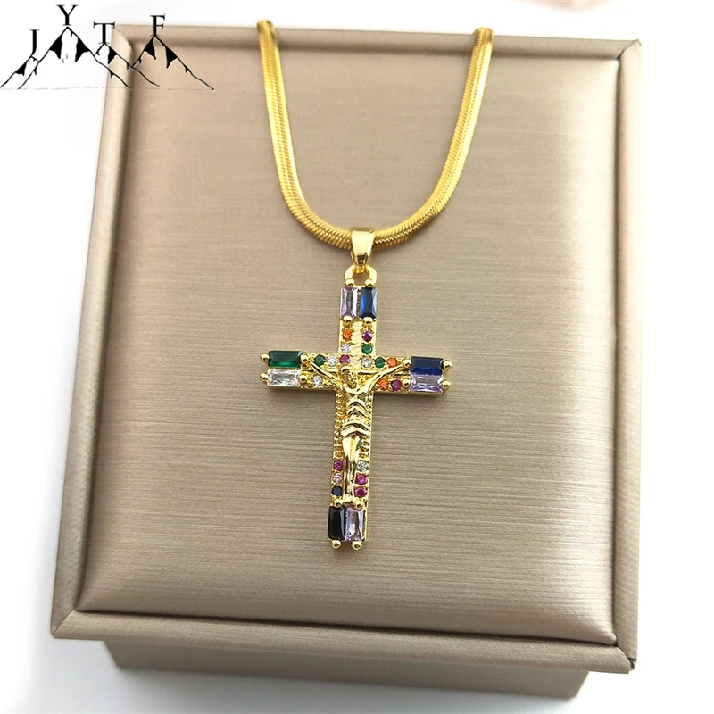 Collier Croix Pour Femme – Plaqué Or Jaune – Zircon Cubique – Religion Catholique