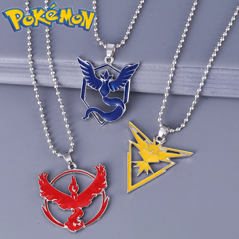 

Ожерелье с рисунком покемона три святых птицы Articuno Zapdos милые кулоны Рождественский подарок на день рождения Аниме периферийные игрушки для детей