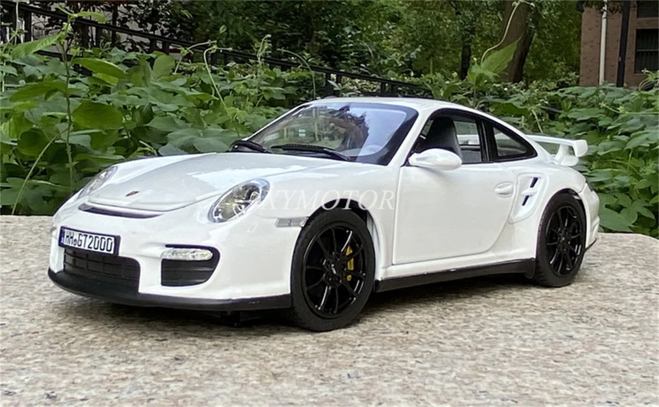 

Модель автомобиля Norev 1/18 металлическая литая, белая, для Porsche 911 GT2