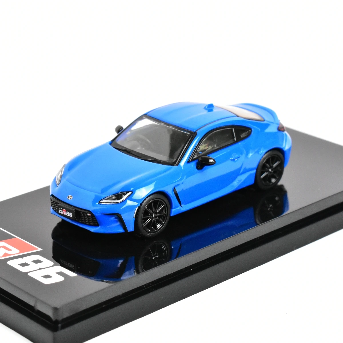 Hobby JAPAN 1:64  GR86 RZ Diecast Model Car 5