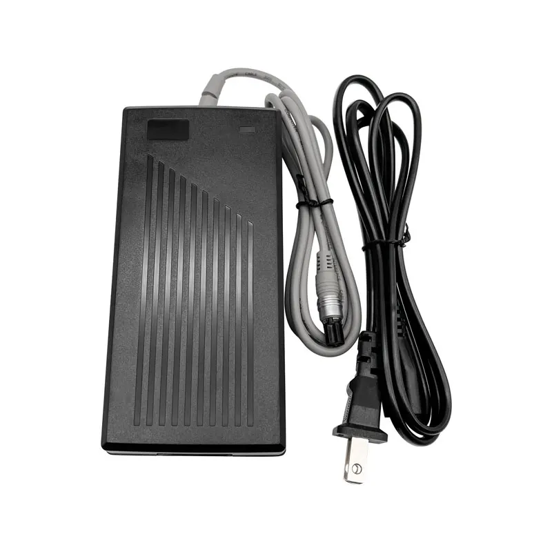 

Универсальное зарядное устройство для телефона с 3 контактами