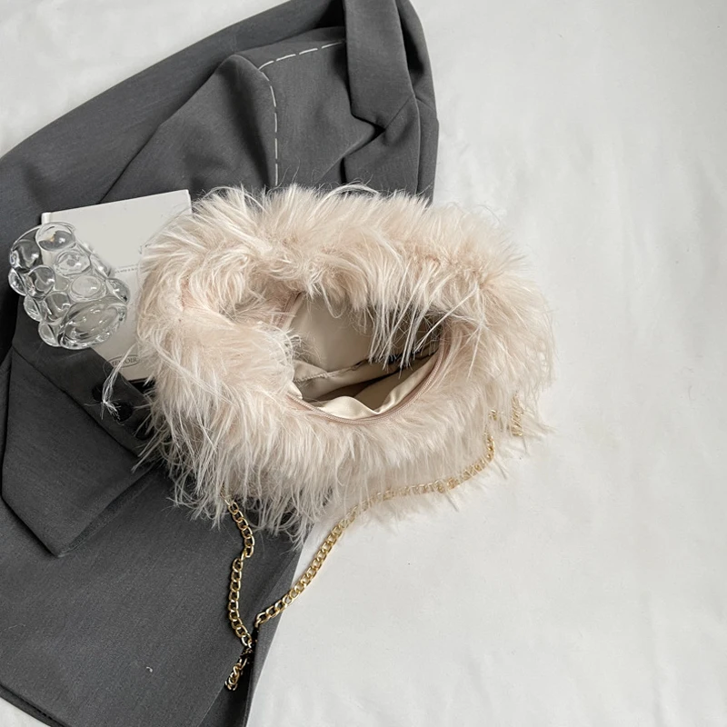 Mao Mao Bag Autumn and Winter 2024 Bag Versatile Plush Messenger Bag Women's Korean Version Shoulder Handbag Bag