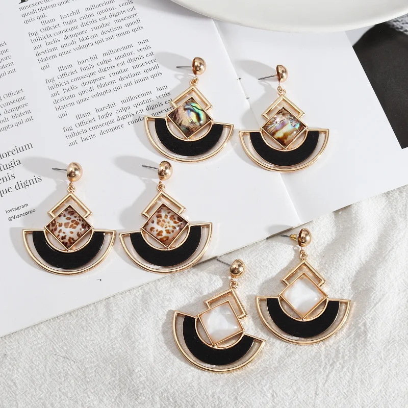 Fashion Fan Shape Acrylic Abalone Shell Paper Leopard Print Earrings