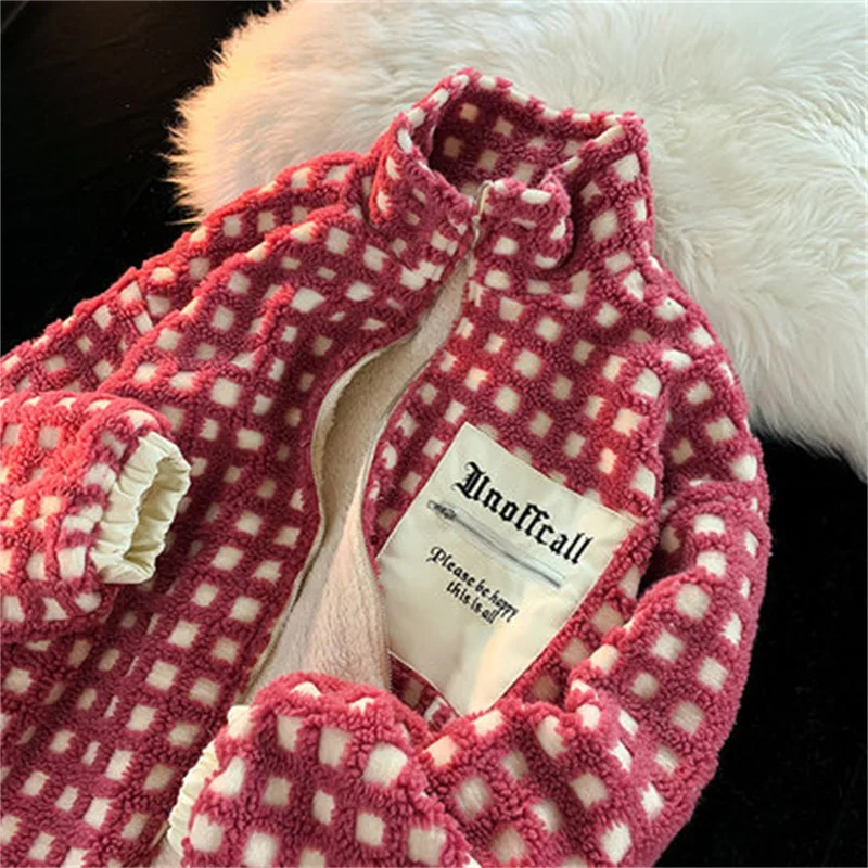 Raspberry Plaid Stand Collar Lamb Wool Coat Female 2022 Chic Autumn Winter Niche Design Does Not Bump Into a Pair of Cotton Coat