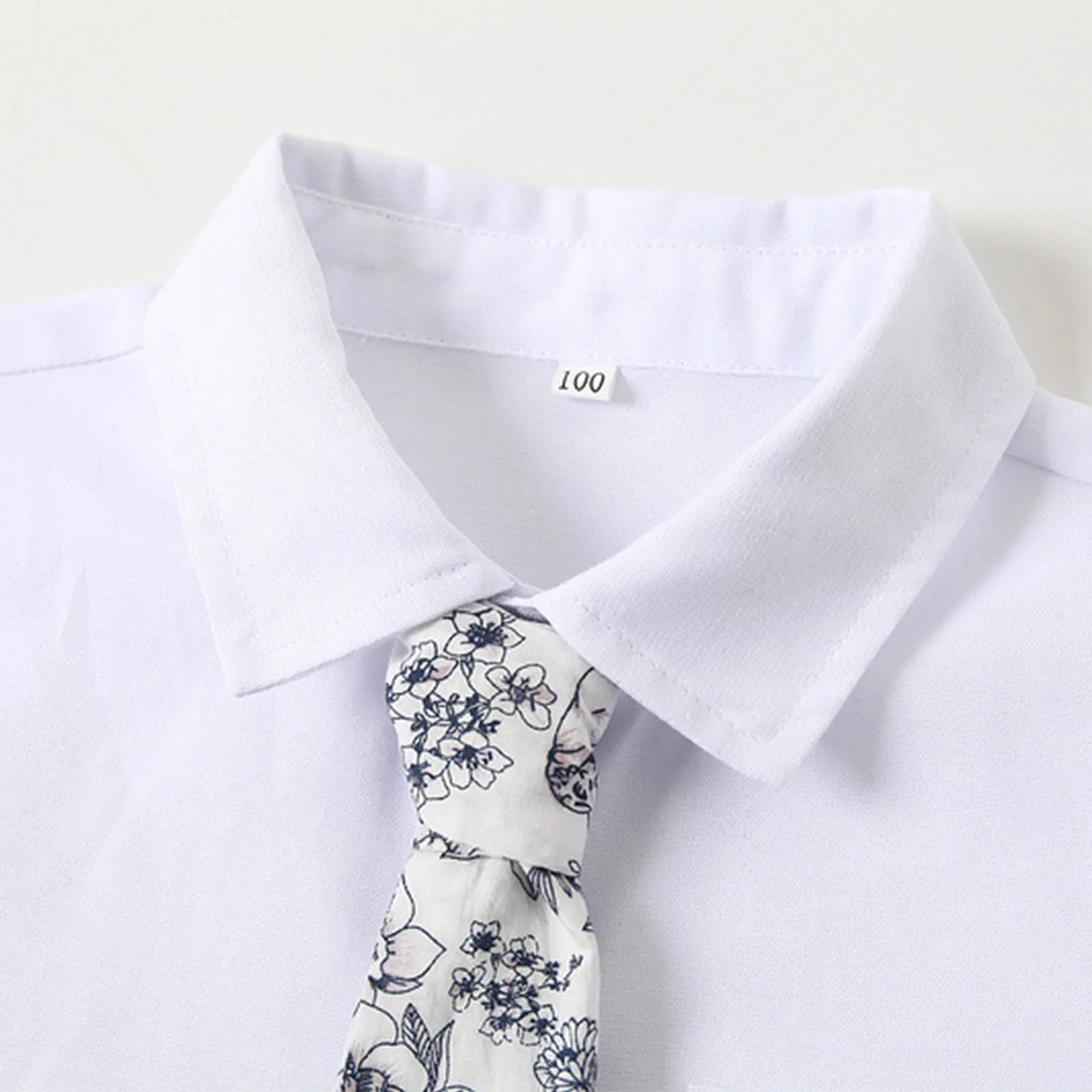 Рисунок 4 - Костюм джентльменский с длинным