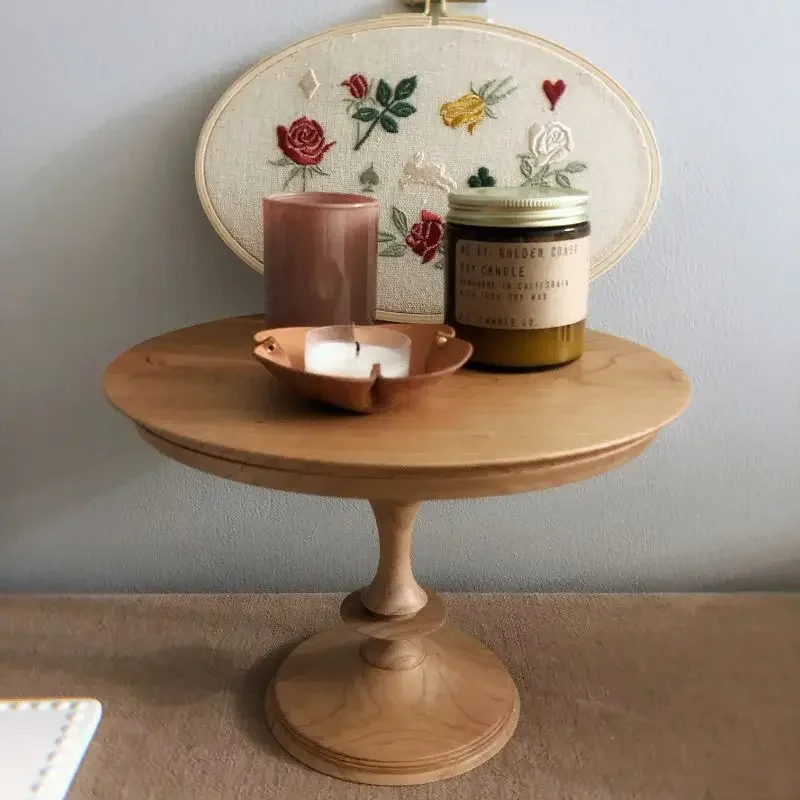 

Japanese retro dessert tablecherry wood high foot cake traysimple home solid wood decorationuniversal dinner fruit plate