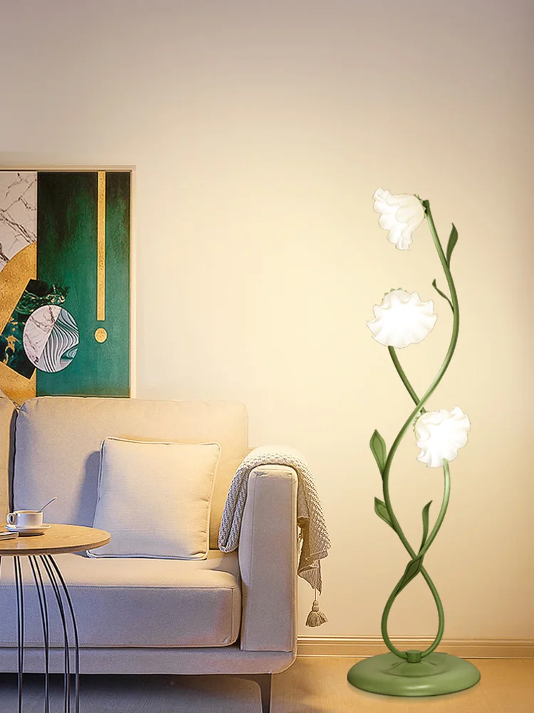 

HXL Flower Floor Lamp Living Room Bedroom Cream Style Bedside Decorations Girl Atmosphere Table Lamp