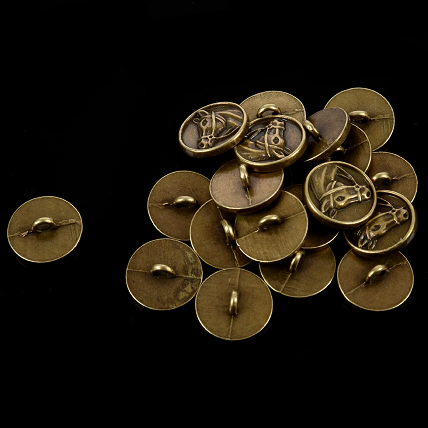 20PCs Zinc alloy Buttons Horse Head Carved Round Bronze Tone 15mm( 5/8 inch)Dia. 6