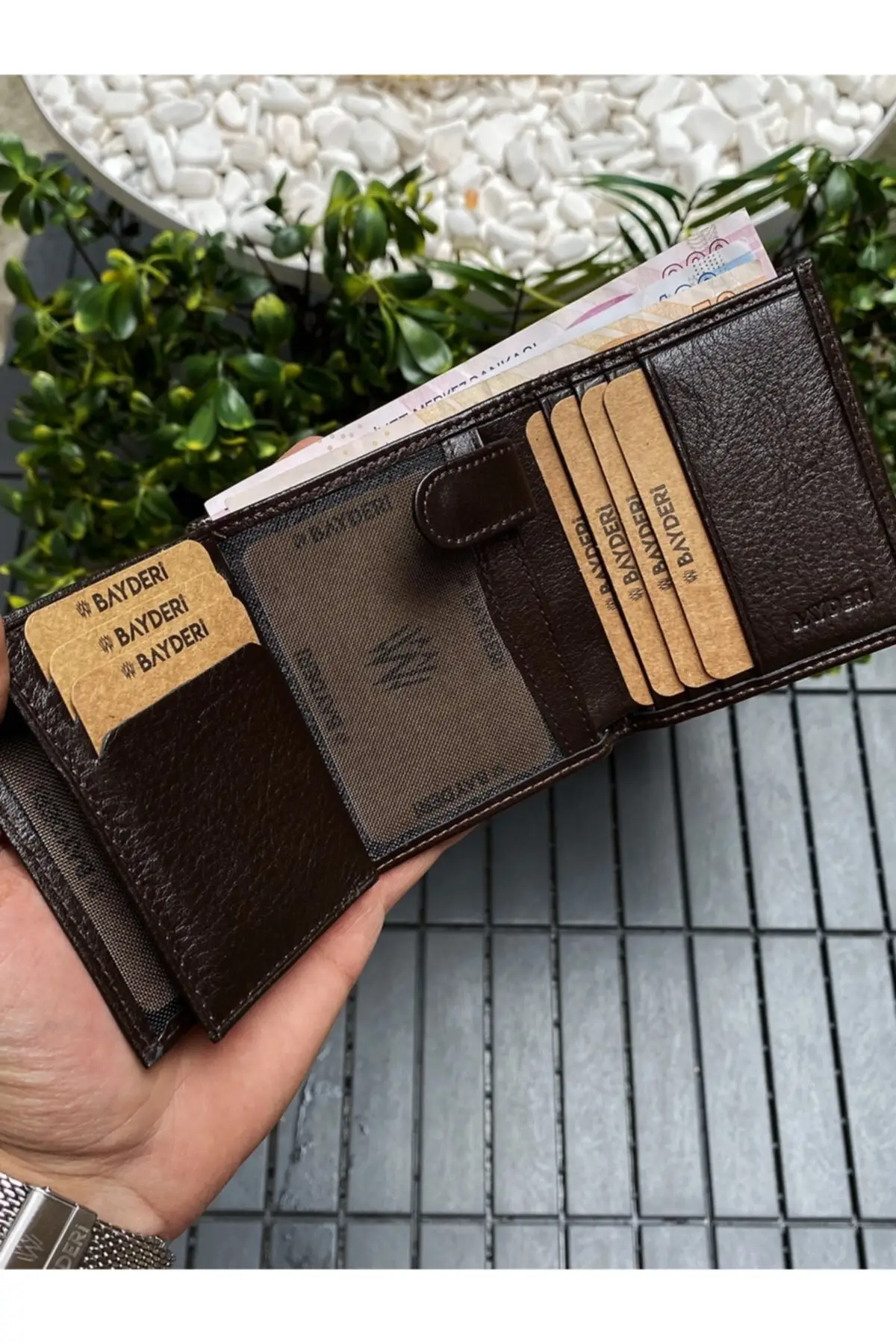 Рисунок 3 - Держатель для карт