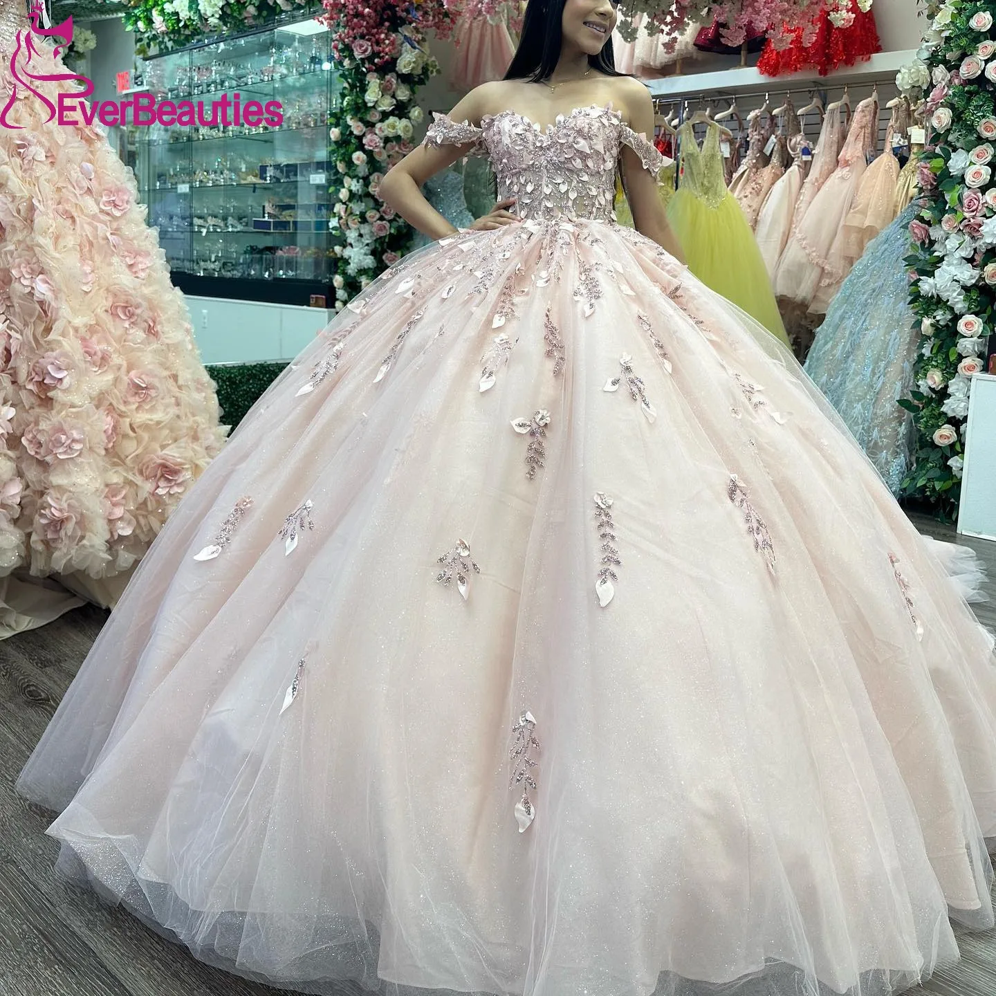 

Off Shoulder Quinceanera Dresses Vestidos De 15 Quinceañera Ball Gown Tulle Lace Appliques Sweet 16 Dress for Juniors