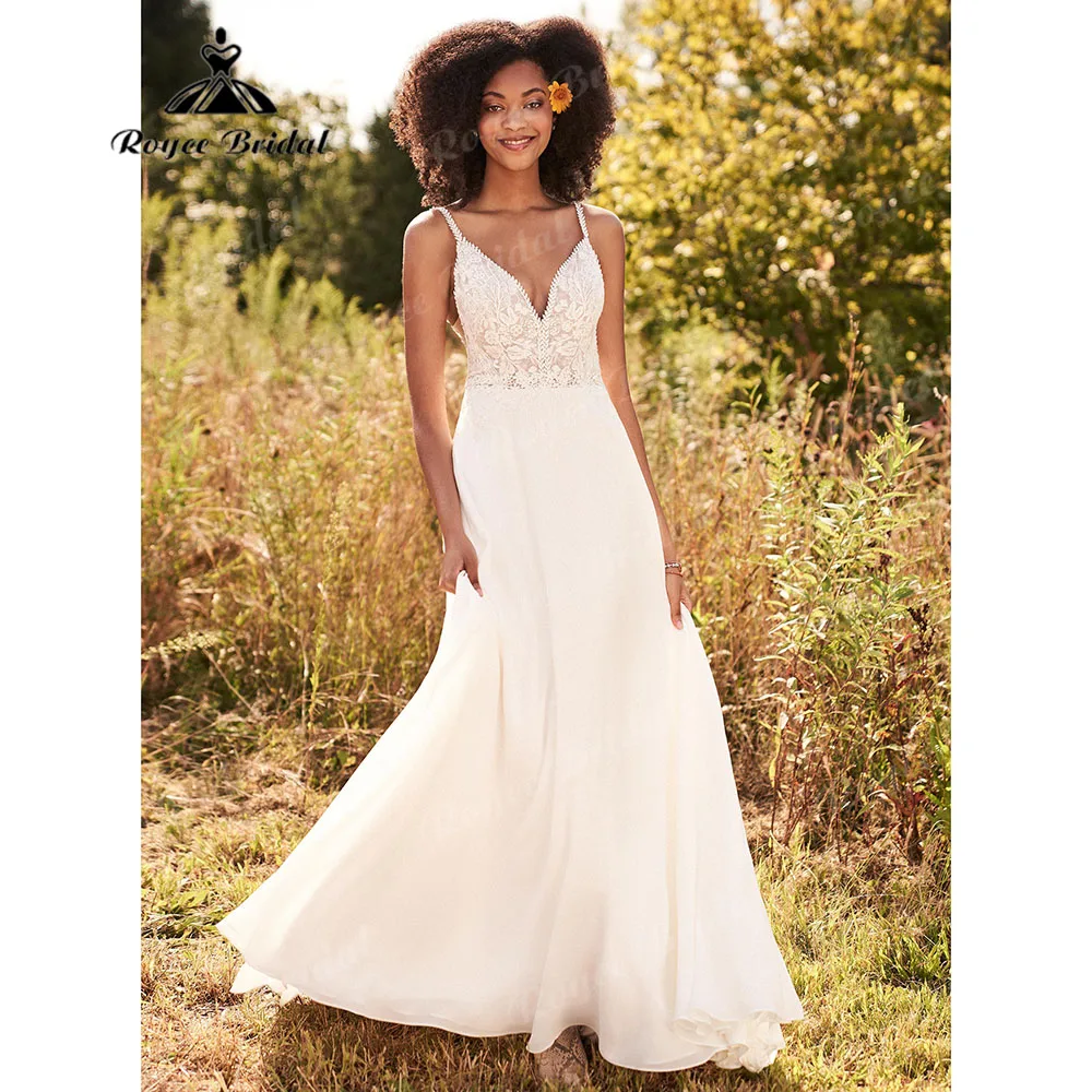 

Roycebridal Lace V Neck Spaghetti Straps Boho Wedding Dress 2023 Wedding Gowns Beach Sweep Train Backless vestidos de novia Sexy
