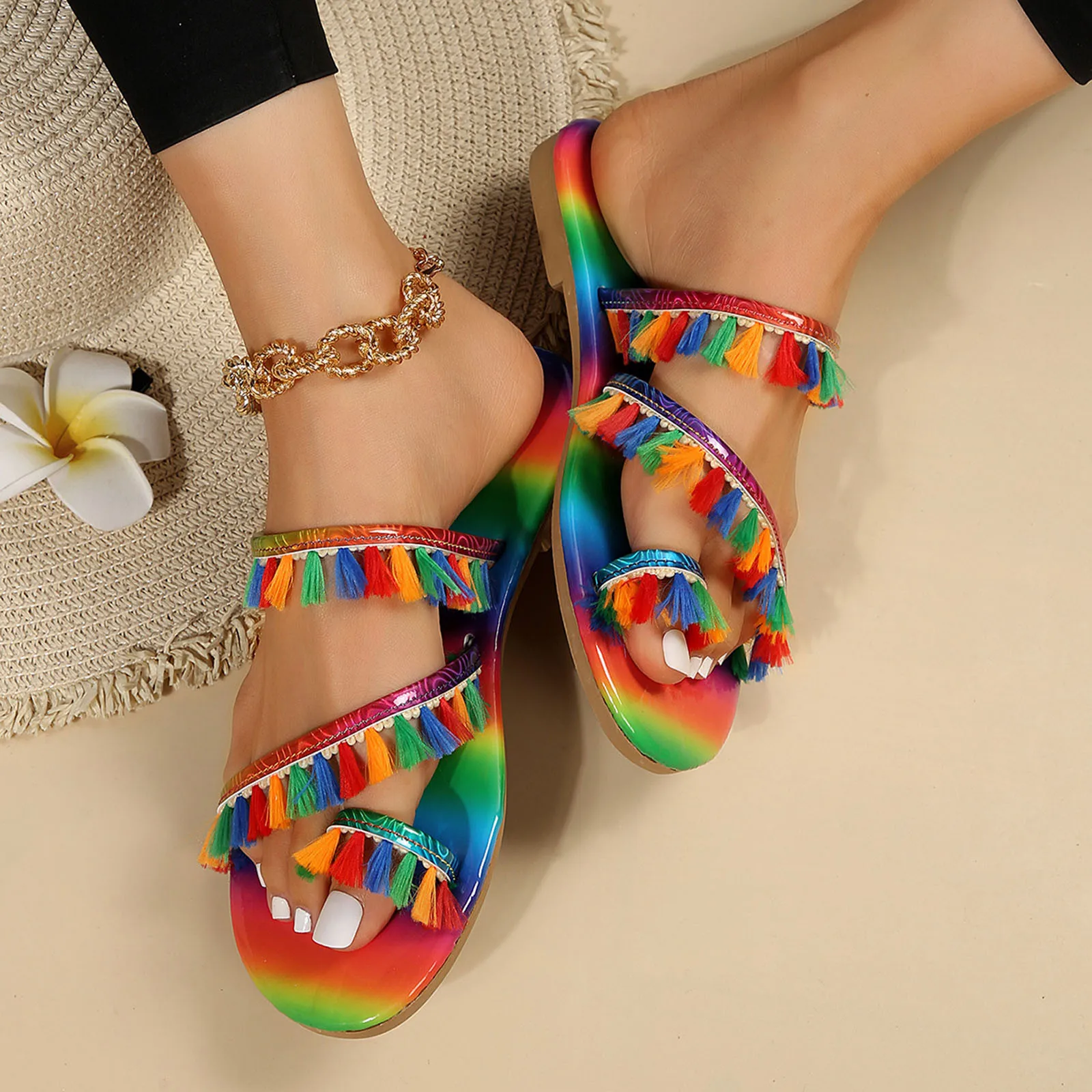 

Ladies Colorful Tassels Sandals Summer New Open Toe Flat Bottom Outdoor Slippers Fashion Comfy Beach Holiday Sandals for Women