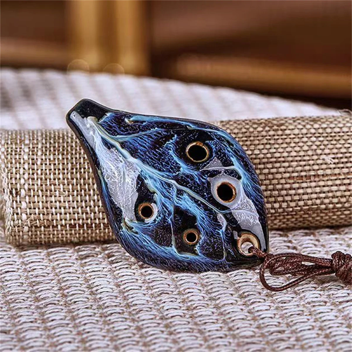 1pc ancient Chinese style six-hole handmade ocarina instrument with lanyard handmade ocarina