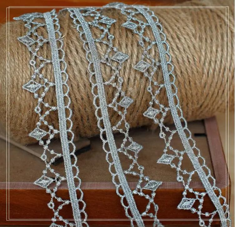 Wedding Dress Fluorescent Lace Applique Gold Silver Thread Venice Lace Accessories Trim 3 Yards Stage Performance Decoration