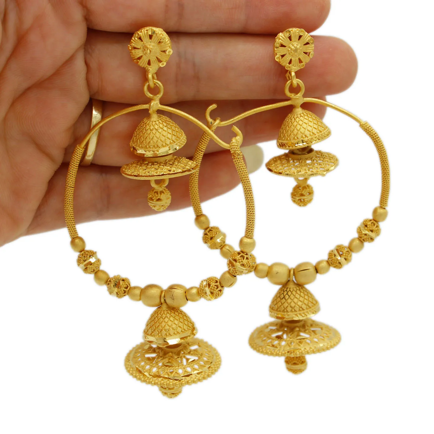 Adixyn 2023 India Hollow Swing Bollywood Ethnic Earrings For Women Gold Color/Copper Manual Jewelry Religious Activities N03151
