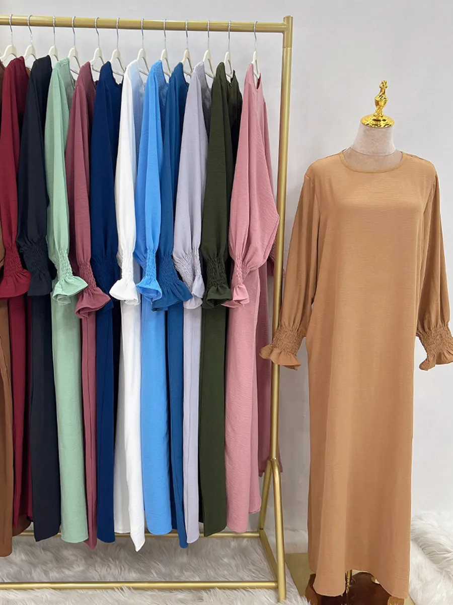 

Middle East Dubai Türkiye Plus Size Muslim Women Modest Abaya Solid Underdress Elastic Sleeve Robe Long Dress Islamic Clothing