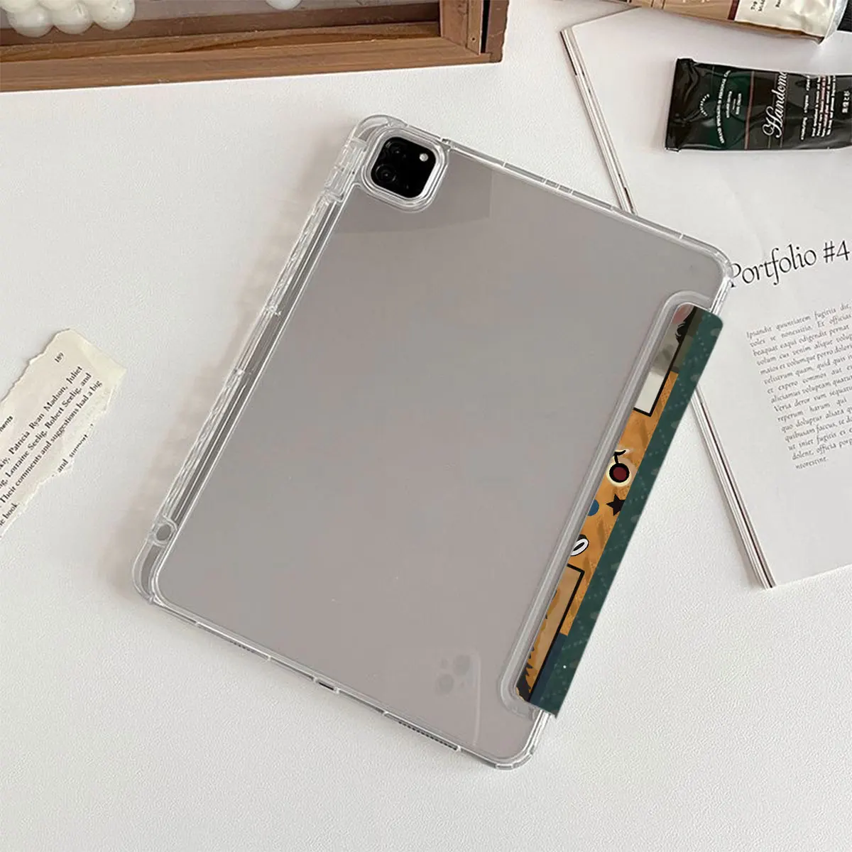 Universal Protective Tablet Case - Sleek and Durable Design
