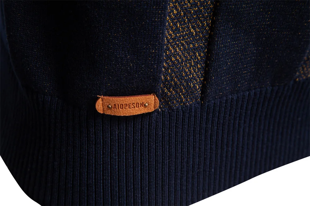 Neuer Herbst- und Winter-Herren-Rundhalspullover, modischer karierter, trendiger Business-Casual-Pullover für Herren – Detail 10