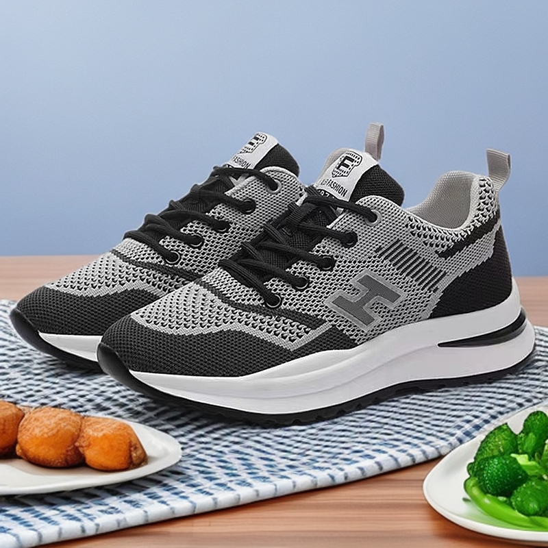 Flying Weaving Women's Sports Fashion Versatile Running Shoes Mesh Breathable Casual Shoes Female Student Shoes Sneakers