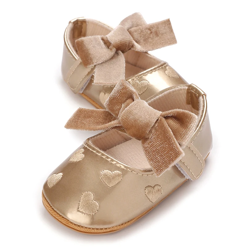 0-18m Christmas Newborn Infant Baby Girls Red Shoes Heart Pattern Bowknot Soft PU Leather Non-Slip First Walkers d05 baby girl shoes