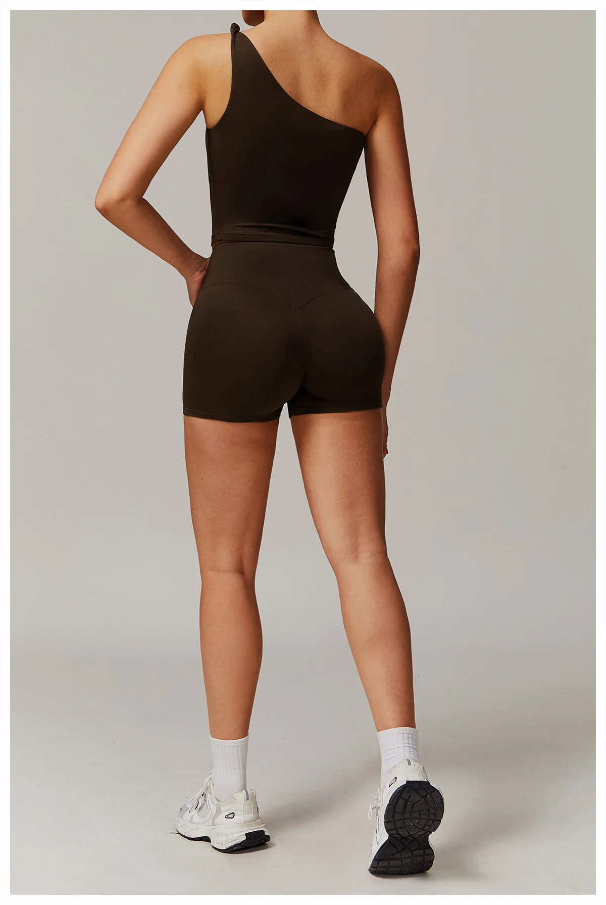 2025 New Yoga Shorts For Women High Waist Lift Sports Outerwear Running Workout Shorts 9152