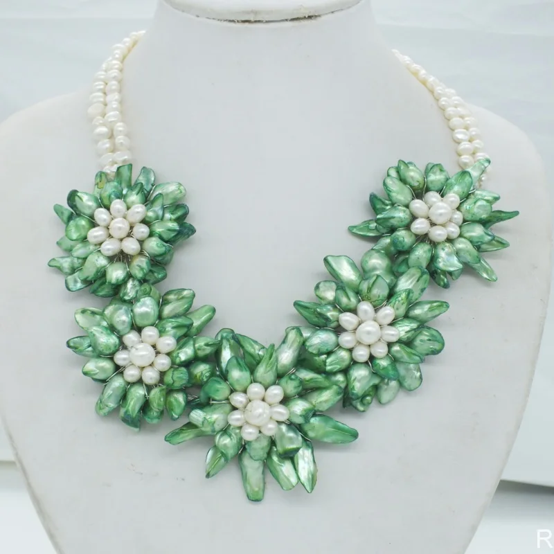 

NO-302# Freshwater pearl flower necklace 20";