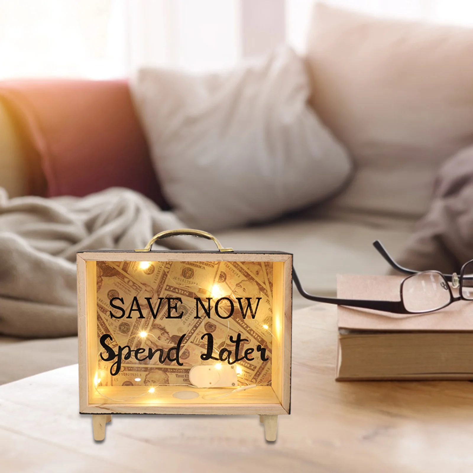 Рисунок 6 - Копилка со встроенным декором