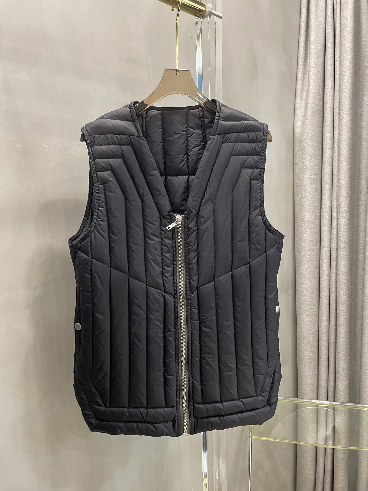 

2023 Women's Clothing Lightweight down motorcycle vest Winter New