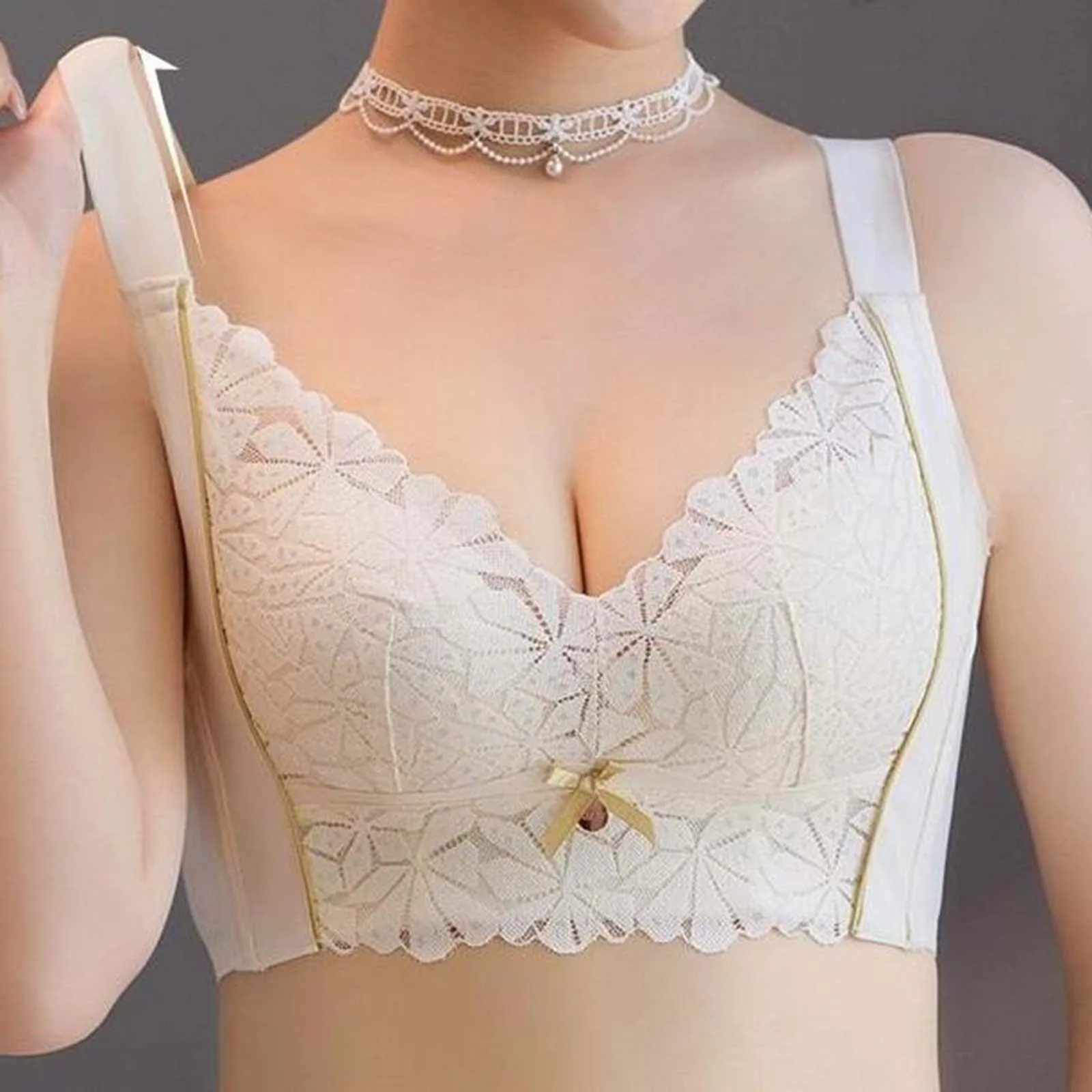 

Latex Underwear Women's Full Cup Gather Up Side Breast Bra No Steel Ring Adjustable Top Rest Thin Lace Beauty Back Thin Bras