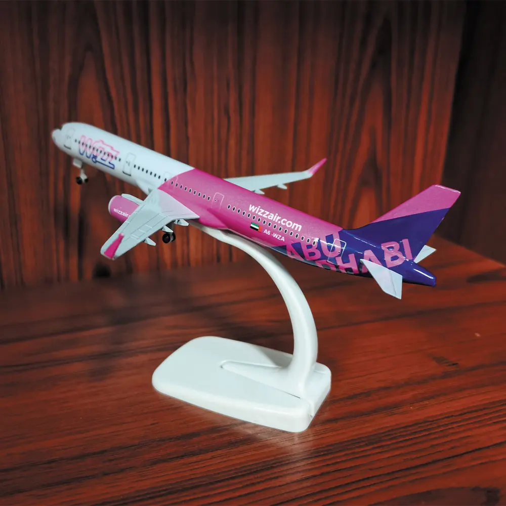 20cm Wizz Air For Airbus A321 1/200 Diecast Alloy Aircraft